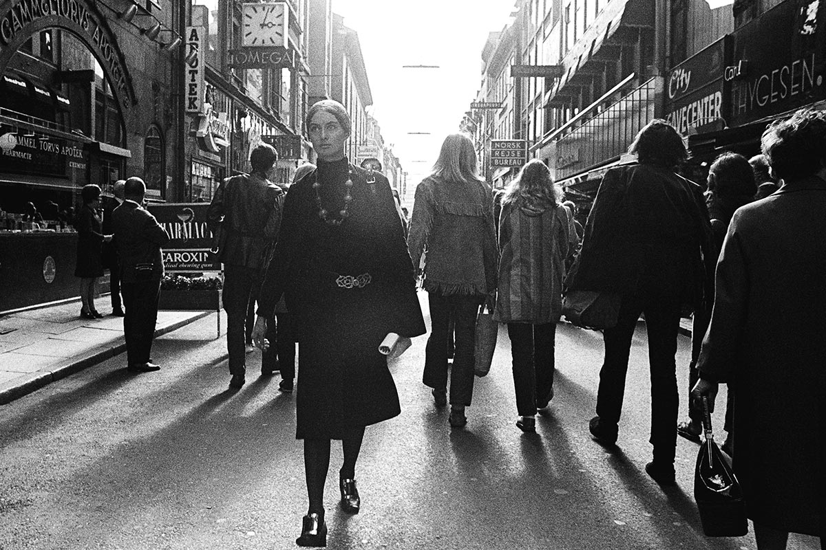 woman-walking-street-denmark-1970