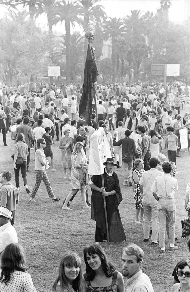 vietnam-protest-3